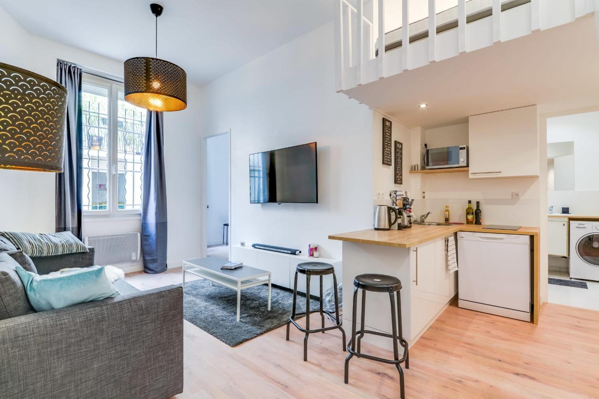 Apartment In Nation ! Paris